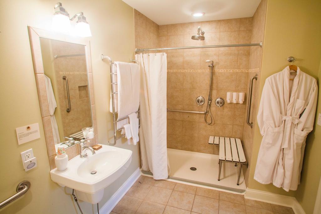 Seven Oaks Bed & Breakfast Lake Geneva Quarto foto